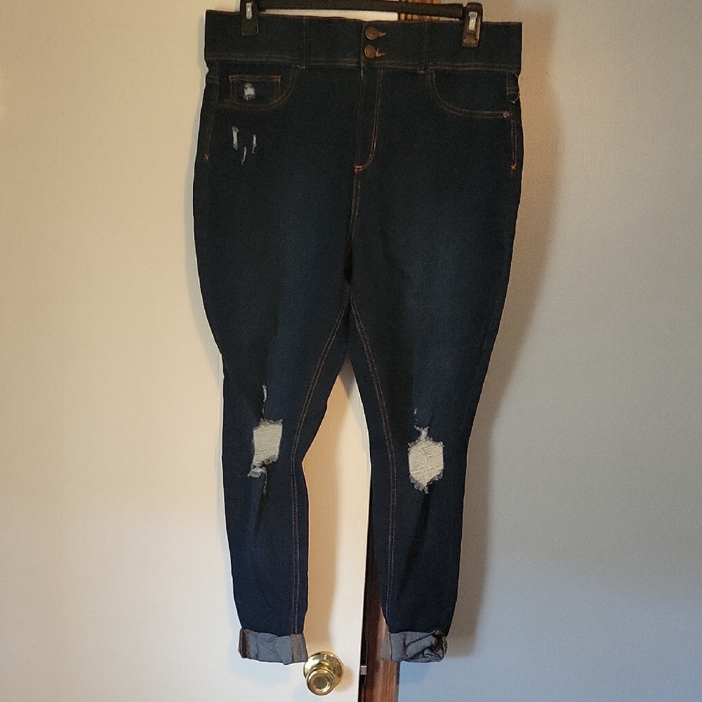 NWOT Just Be... Women's Distressed Dark Blue Jeans Size XL